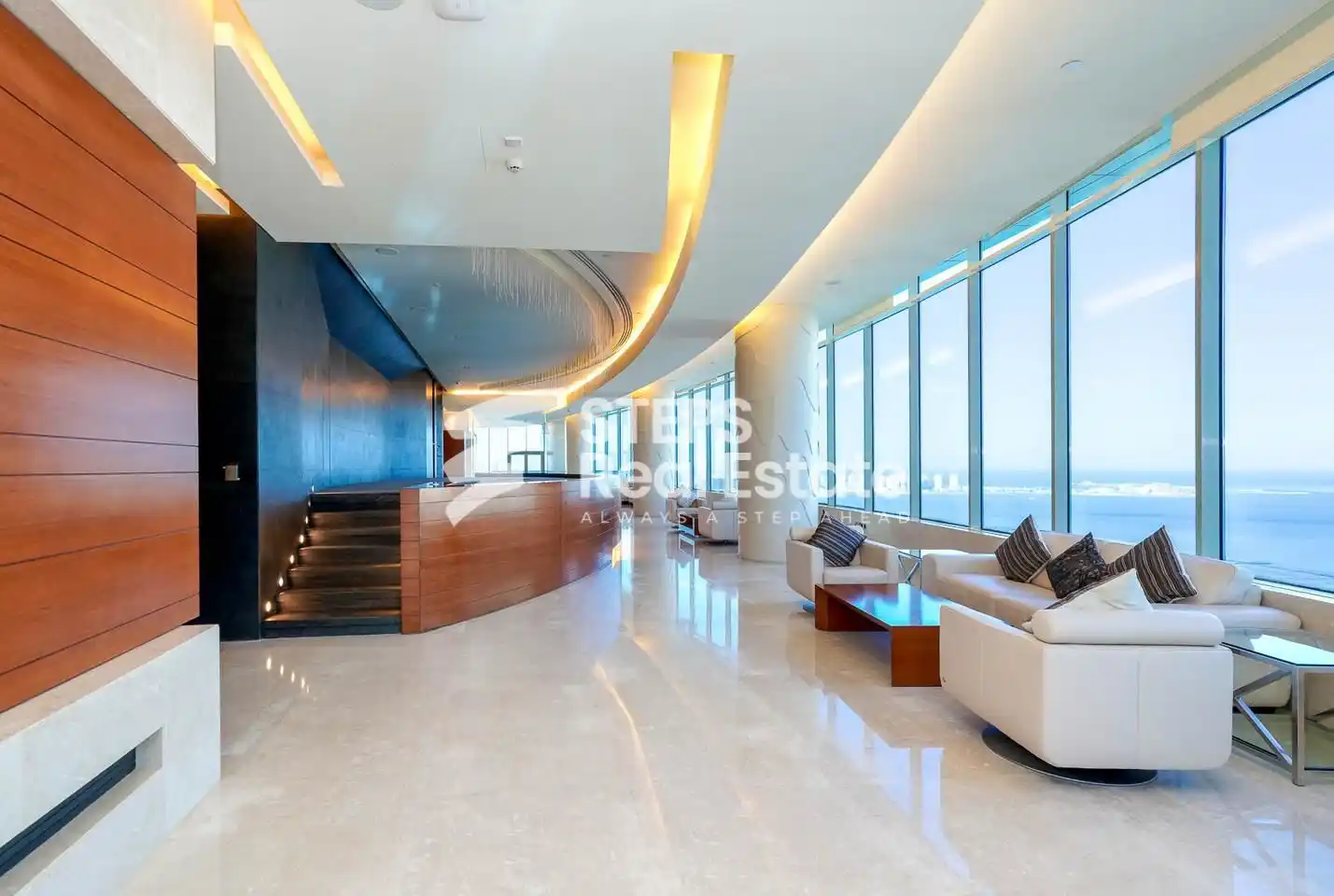 Penthouse apartment for rent in West Bay