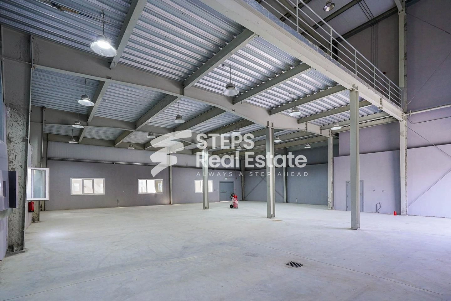 Licensed Food Warehouse w/ Office & rooms