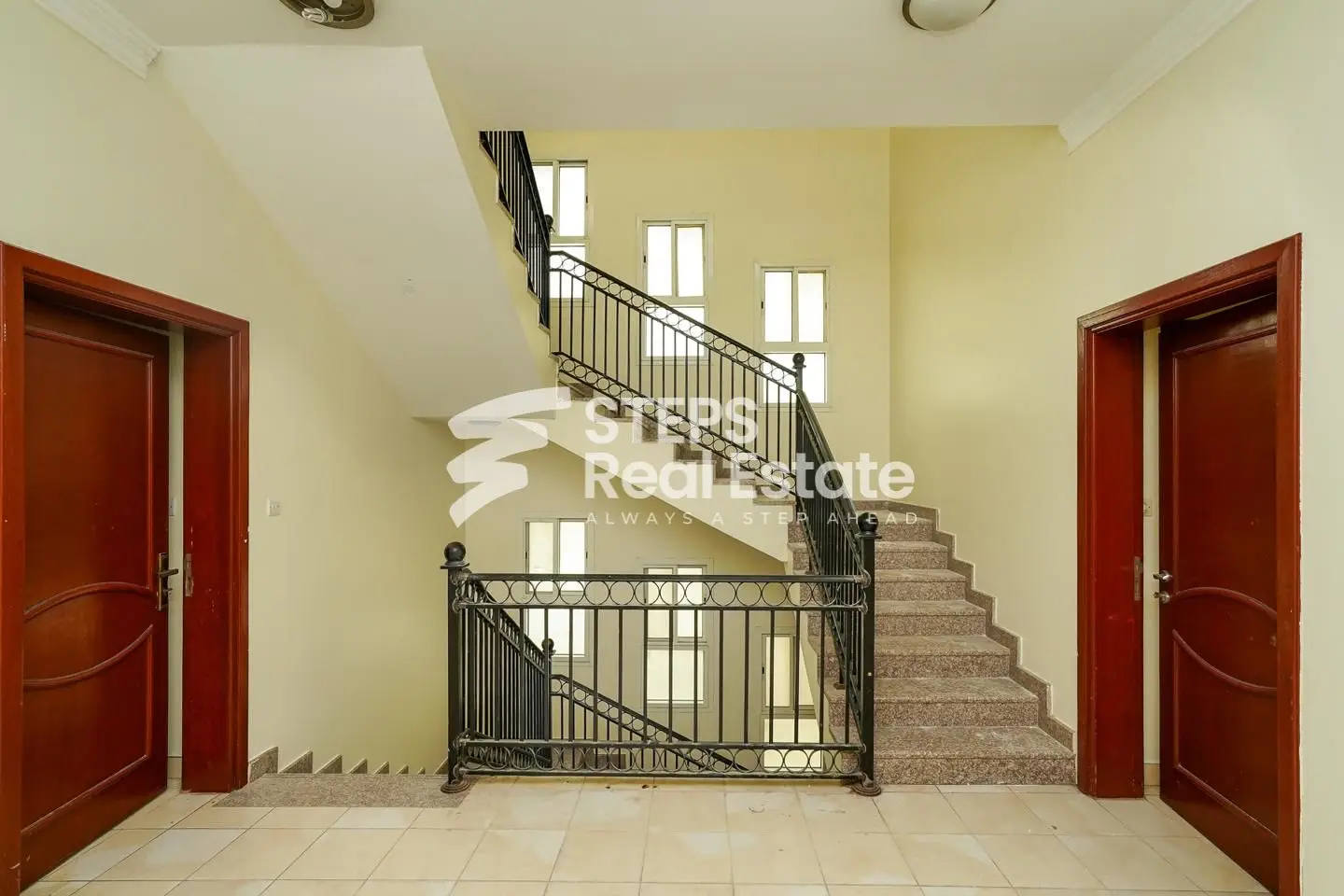 Spacious 5BHK + Maid's and Driver's Room Villa