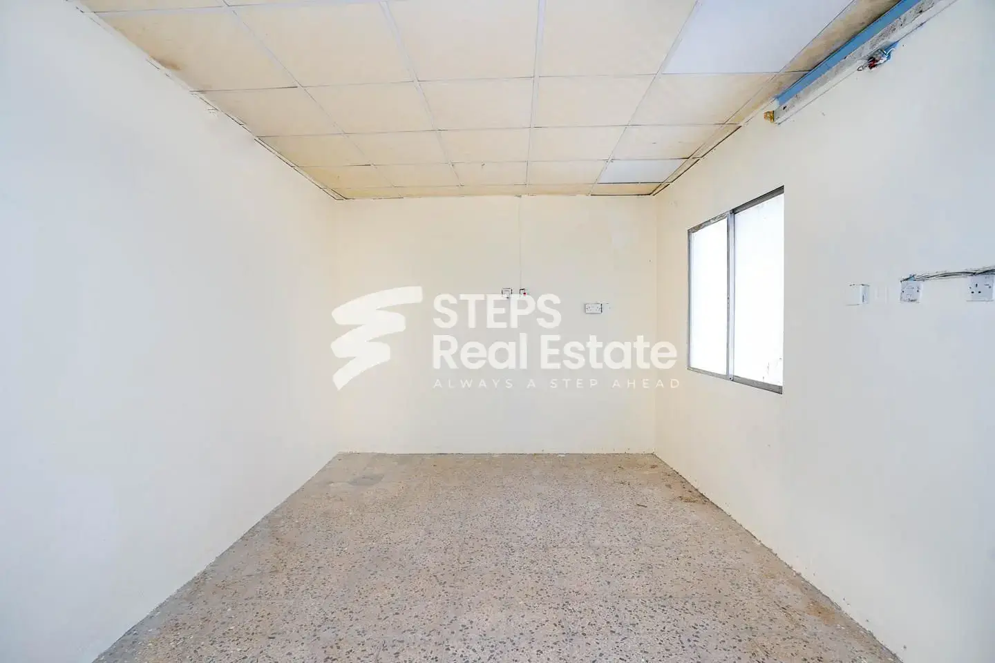 Al Khor Corniche Road Premium 9 BR Commercial Villa