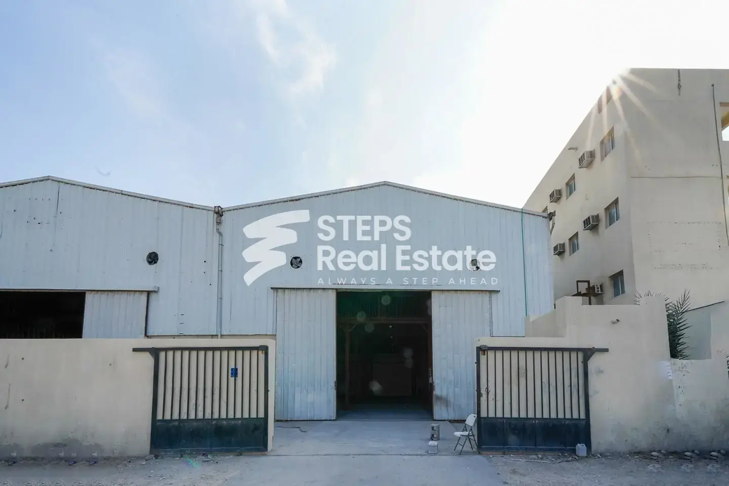 300 Amp Warehouse in Industrial Area