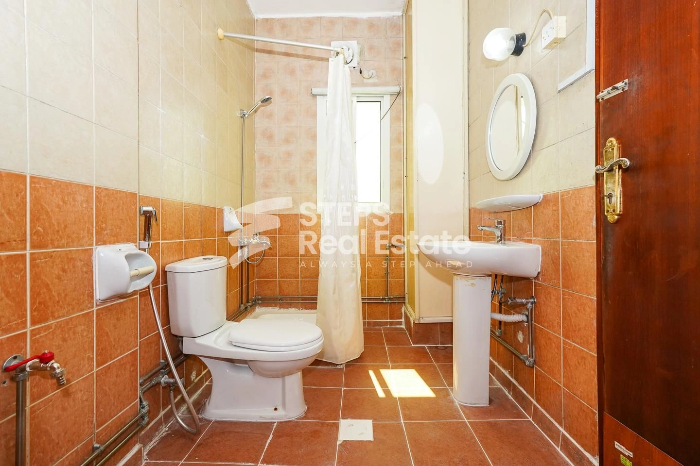 Apartment for rent in Al Mansoura, Qatar.