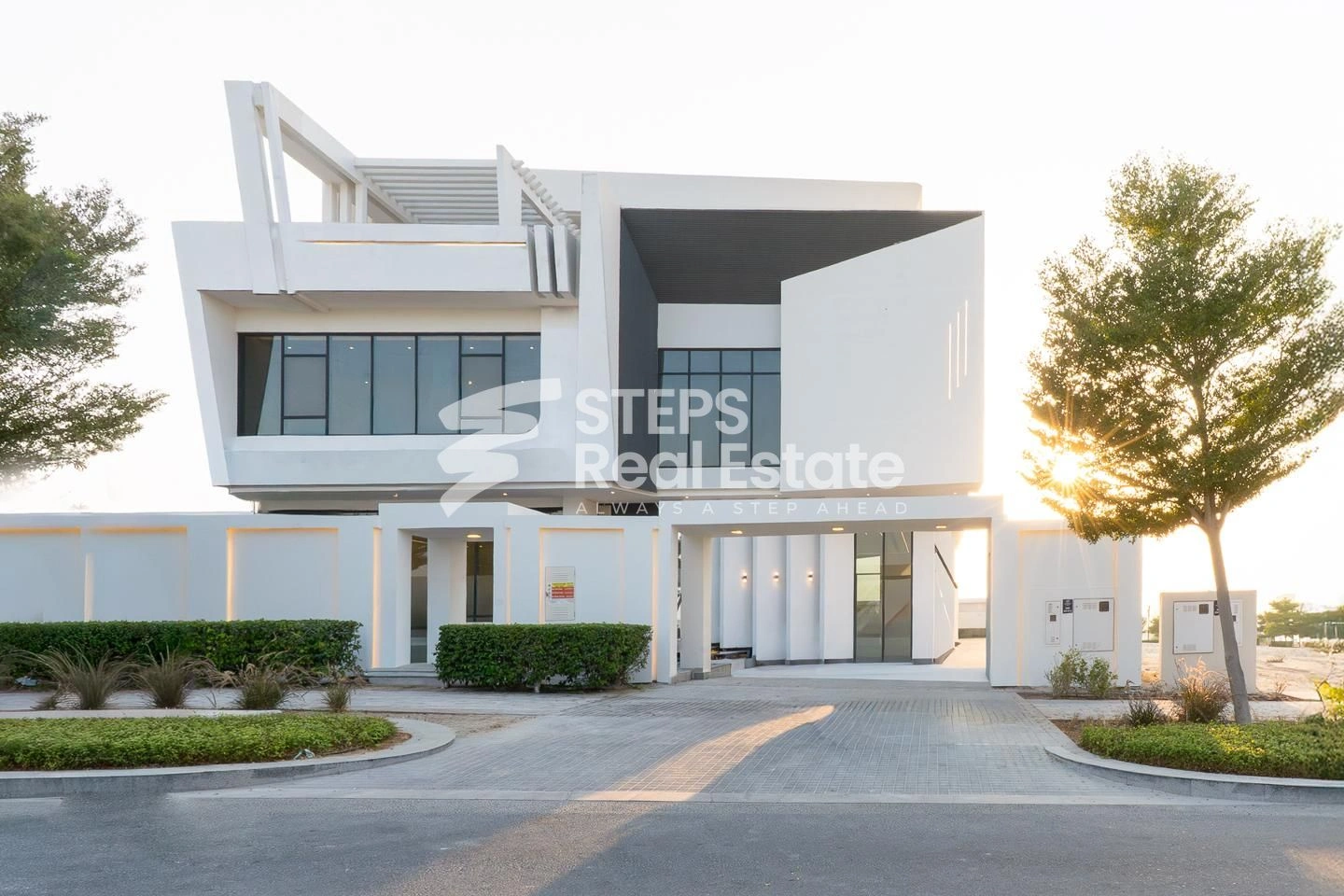 فيلا مستقلة من سبع غرف نوم