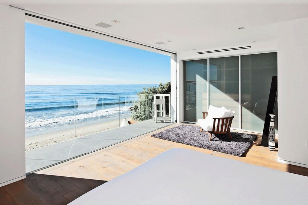 Luxury Beach Front Villa | 2% DP 8 years plan