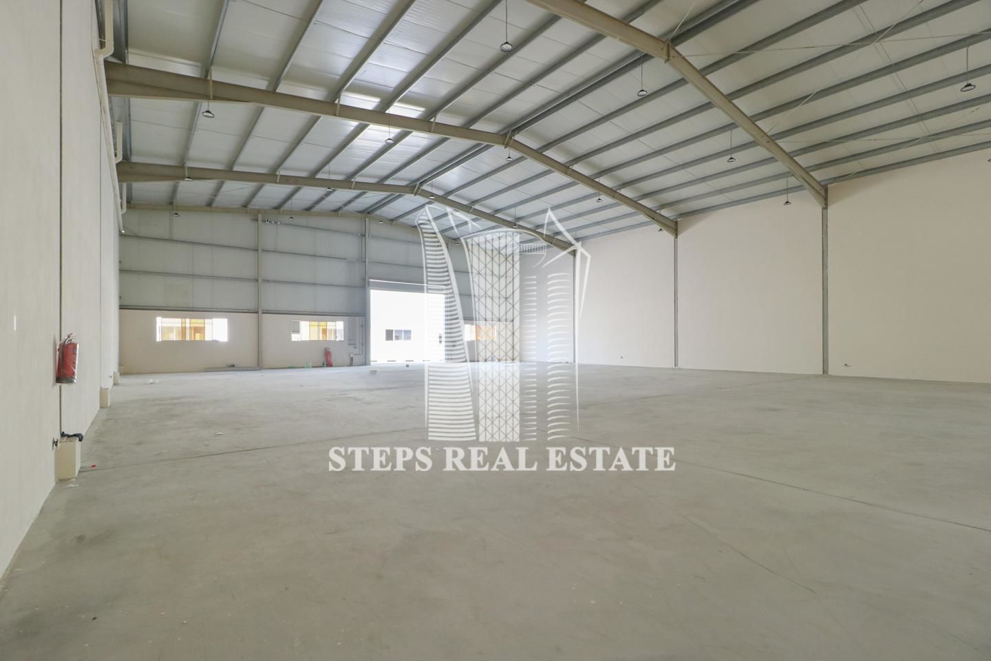 Brand New 870 SQM Warehouse with 1 Month Free